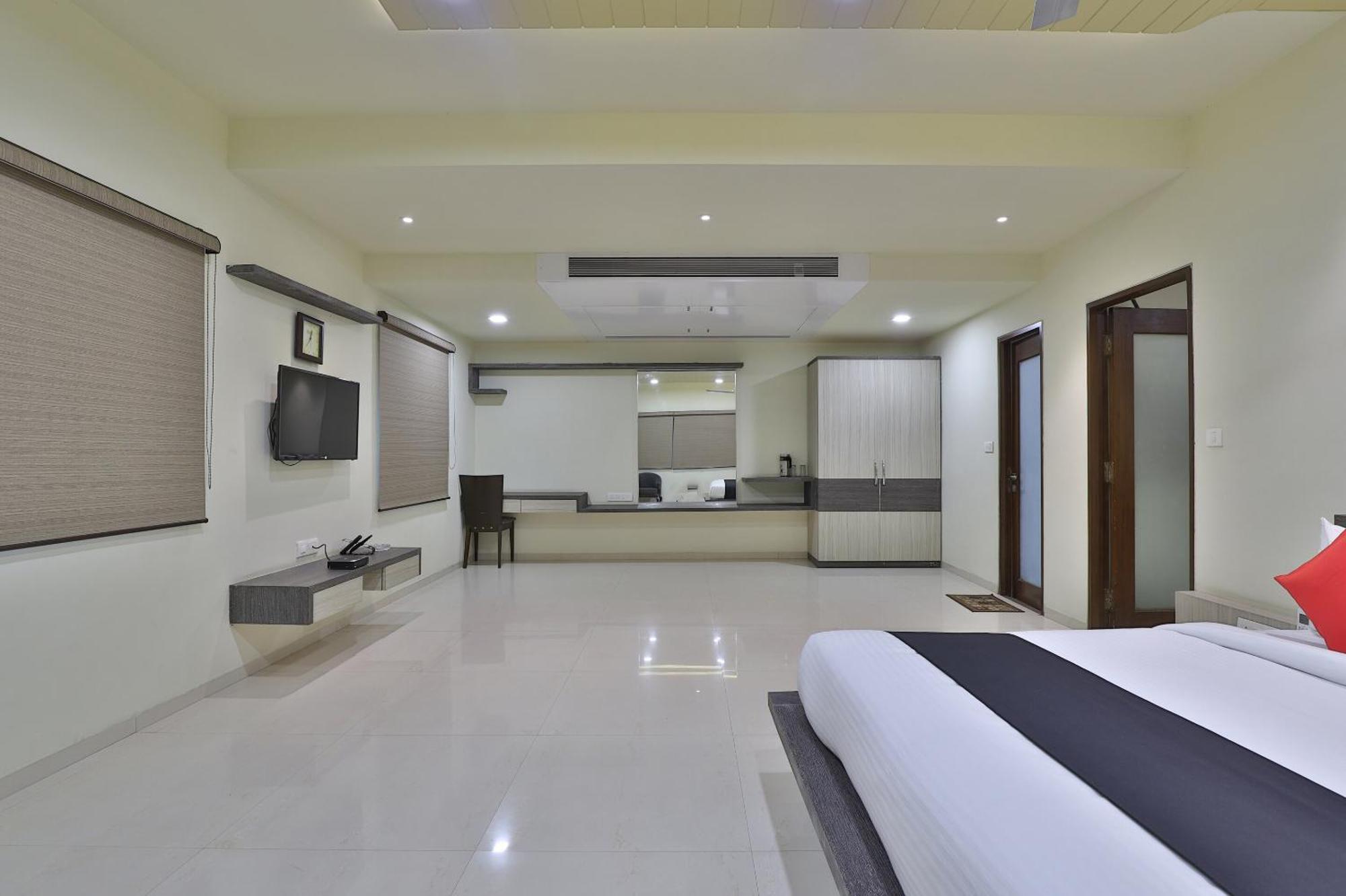Atithi Resort Bharuch Eksteriør bilde